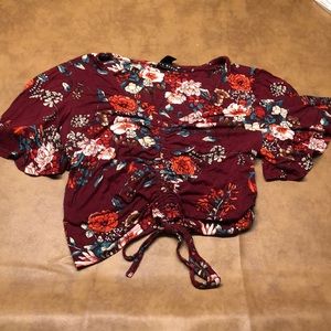 Flowy Floral Sinch Front Crop Top